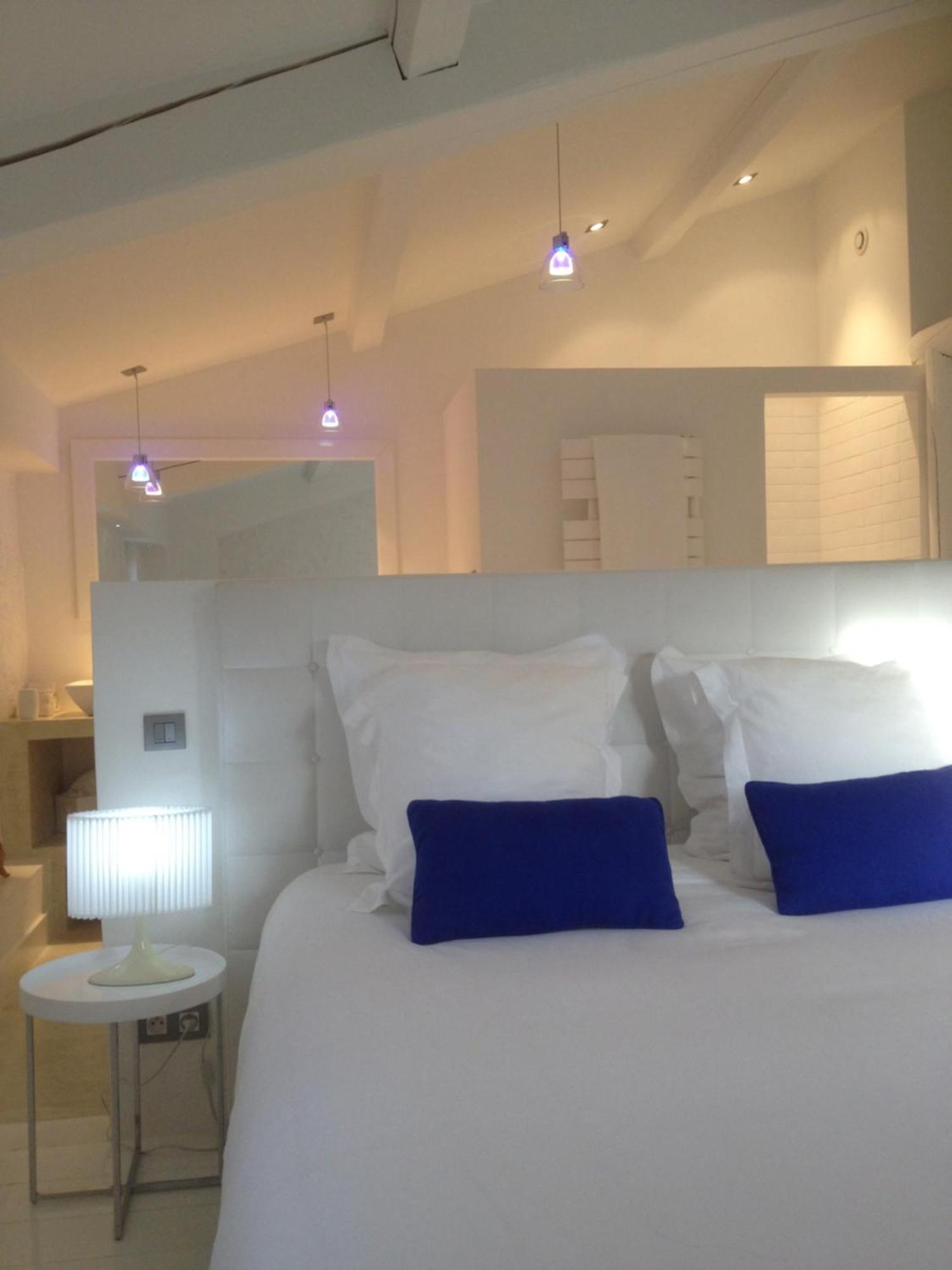La Bergerie De Nano Bed & Breakfast Бом-дьо-Вениз Стая снимка