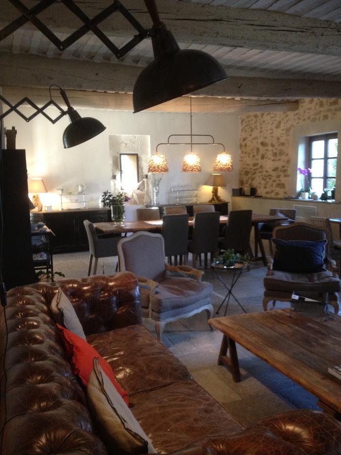 La Bergerie De Nano Bed & Breakfast Бом-дьо-Вениз Екстериор снимка