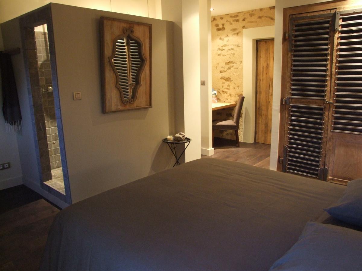 La Bergerie De Nano Bed & Breakfast Бом-дьо-Вениз Екстериор снимка