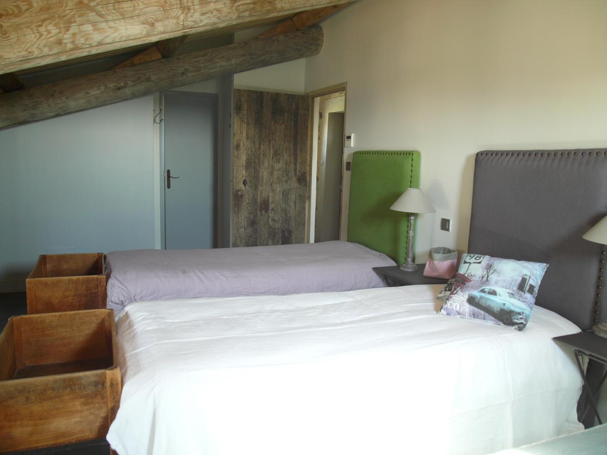 La Bergerie De Nano Bed & Breakfast Бом-дьо-Вениз Екстериор снимка