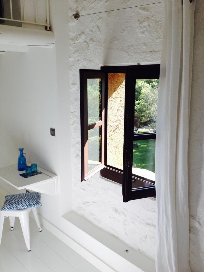 La Bergerie De Nano Bed & Breakfast Бом-дьо-Вениз Екстериор снимка